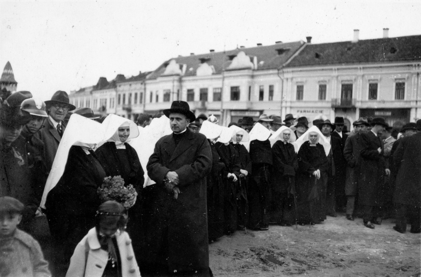 /storage/img/big_gyergyoidia_17829a-andrea-cassulo-fogadasa-gyergyoszentmiklos-foteren-szent-miklos-plebania.jpg