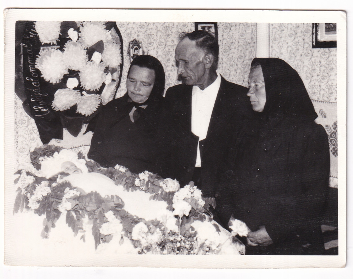 /storage/img/big_gyergyoidia_19094a-fm11-virrasztas-kialto-kovek-egyesulete.jpg