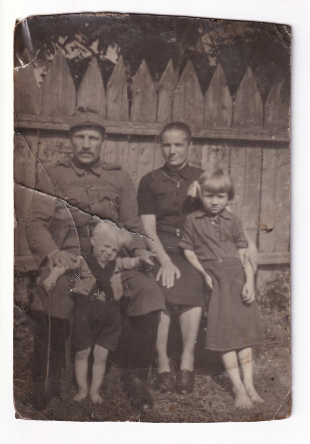 /storage/img/big_gyergyoidia_19176a-fmm11-csalad-kialto-kovek-egyesulete.jpg
