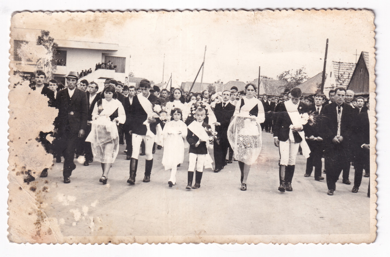 /storage/img/big_gyergyoidia_19543a-kl2026-temetesi-felvonulas-kialto-kovek-egyesulete.jpg