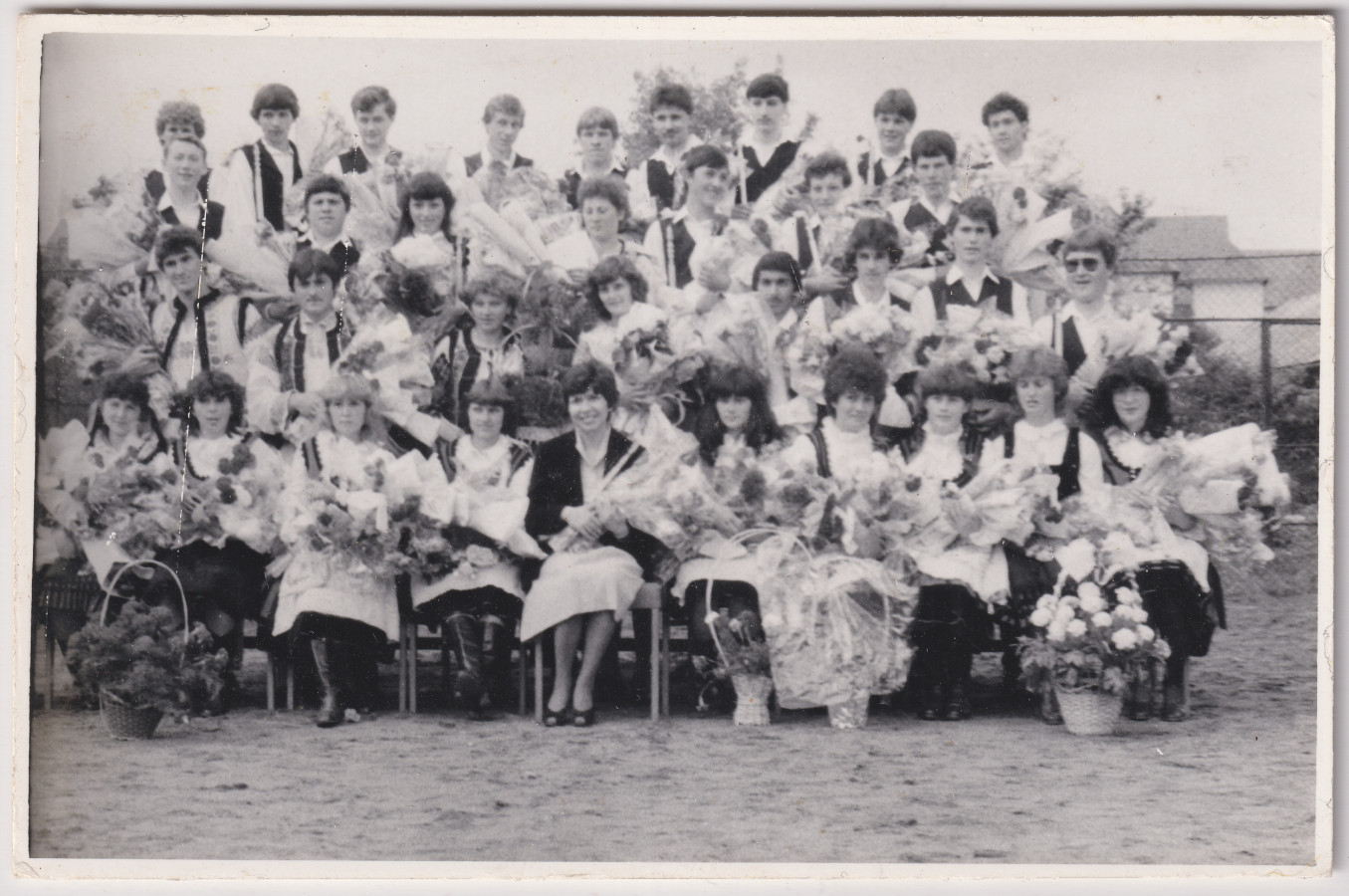 /storage/img/big_gyergyoidia_19609a-ballagasi-csoportkep-mp-hagyatek-kialto-kovek-egyesulete.jpg