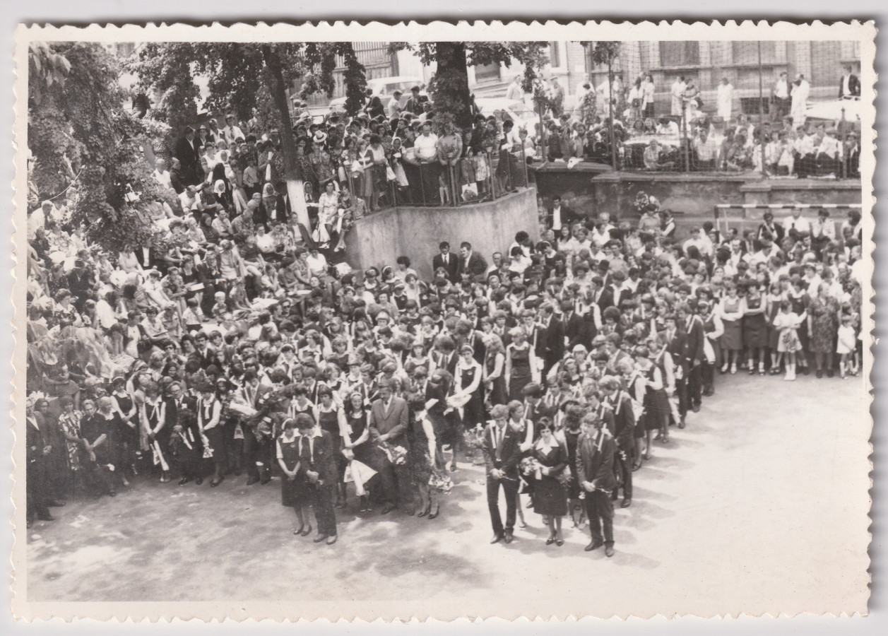 /storage/img/big_gyergyoidia_19630a-ballagok-felsorakozva-mp-hagyatek-kialto-kovek-egyesulete.jpg