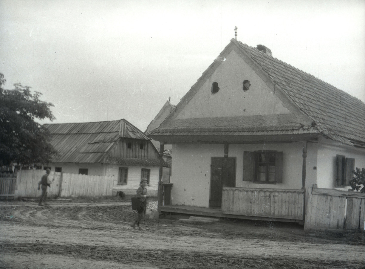 /storage/img/big_gyergyoszentmiklos-felszegi-utca-vakar-tibor-felvetelevakar-tibor-laszlo-61f81a04f2ba2.jpg