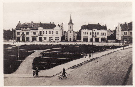 Főtér