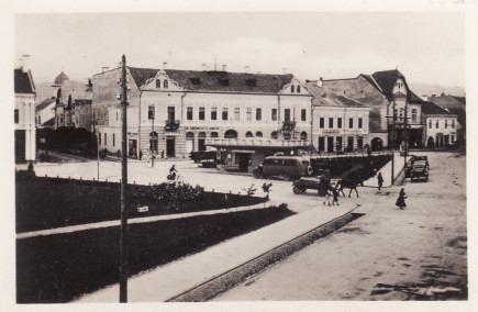 Főtér