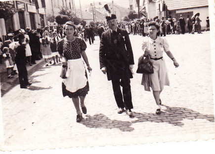 Bevonulásra várva