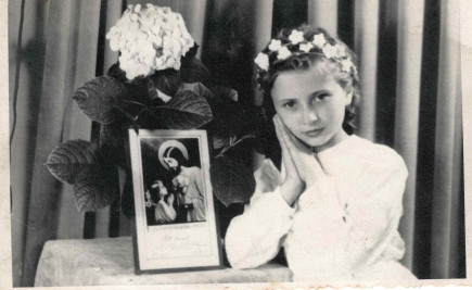 Katóka elsőáldozása