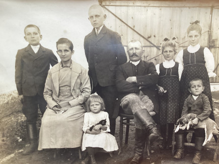 Családi portré, 1920
