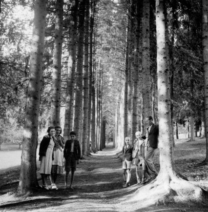 Séta a Csíky-kertben. Szilágyi József-album