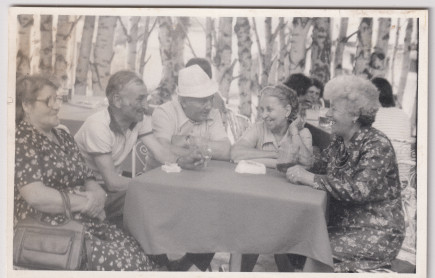 A kávézó teraszán - MP amatőr fényképész hagyatéka